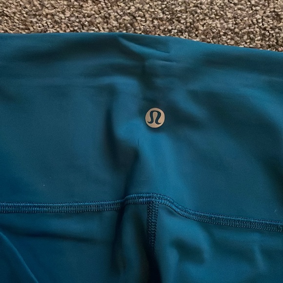 Lululemon Wunder Train Leggings 25inch size 6 - Picture 4 of 6